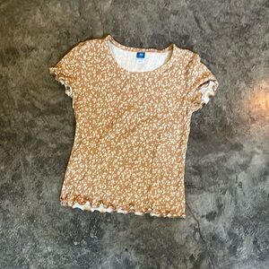 Old Navy medium fitted T-shirt, girls